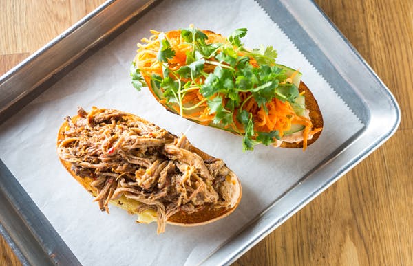 The 10 Best Things to Eat at Chelsea Market